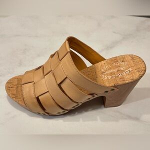 Kork Ease “Devan” Tan Woven Women's Heels Size 10